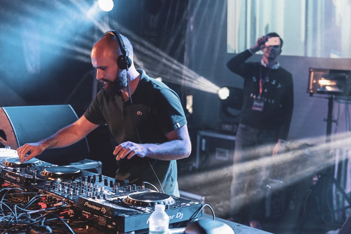 Soirée événementielle avec Sébastien Rythmx, DJ mariage et entreprise